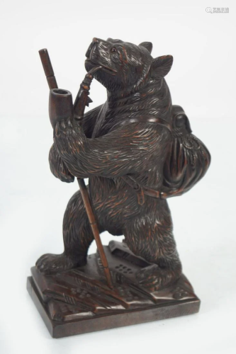 19TH-CENTURY BLACK FOREST CARVING