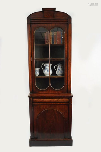 19TH-CENTURY MAHOGANY BOOKCASE