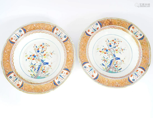 PAIR OF SPODE PLATES