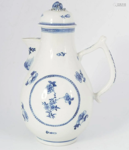 CHINSE BLUE AND WHITE JUG