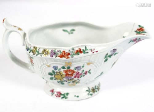 18TH-CENTURY CHINESE FAMILLE ROSE SAUCE BOWL