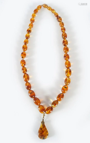 AMBER NECKLACE AND PENDANT