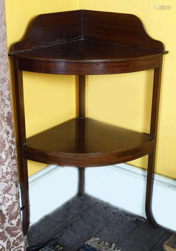 GEORGE III MAHOGANY CORNER WASHSTAND