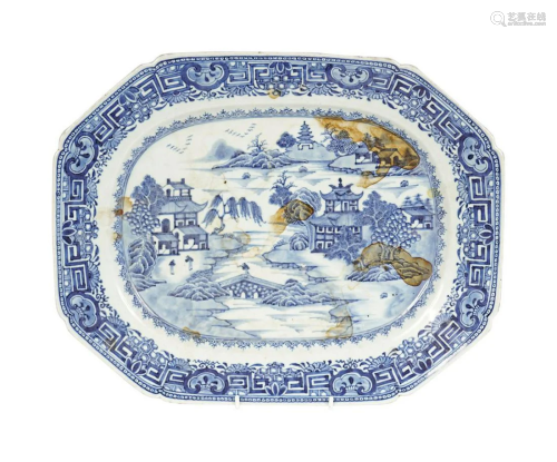 18TH-CENTURY NANKIN BLUE AND WHITE PLATE