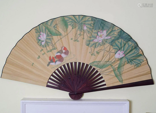 LARGE CHINESE FAN