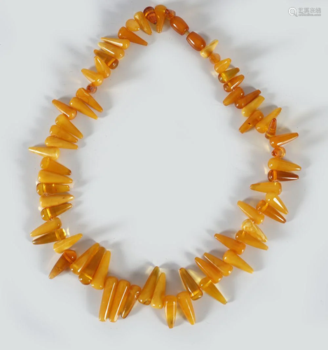 BALTIC AMBER NECKLACE