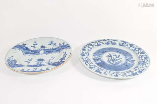 Pair of 18th century Chinese porcelain plates with blue and white decoration (a/f) (2)