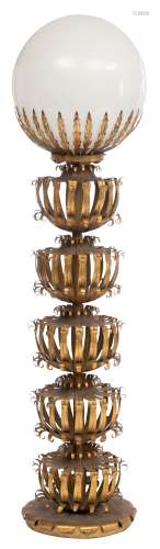 A mid-century vintage floor lamp, a gilt brass floral decorated stand with a balloon-shaped glass top, H 152 cm