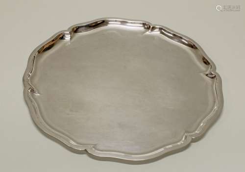 Tablett, Silber 835, Wilkens, passig-geschweift, glatter Spiegel, ø 35 cm, ca. 825 g