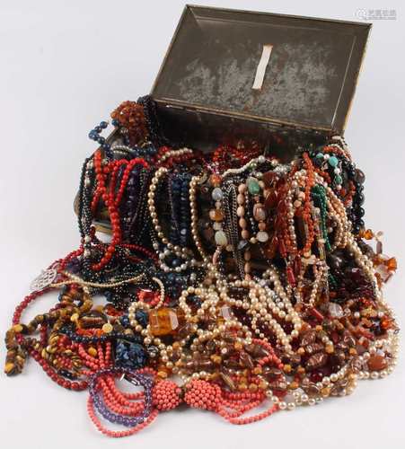 Schmuck Konvolut 5,2 kg, jewelry lot,Schmuck Konvolut 5,2 kg, jewelry lot,umfang