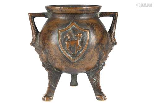 Bronze Grapen-Gefäß, bronze vessel,Bronze Grapen-Gefäß, bronze vessel,dreibe