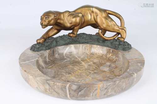 Georges Morin (1874-1950) Bronze Panther auf Marmorschale, bronze panther on marble bowl,br