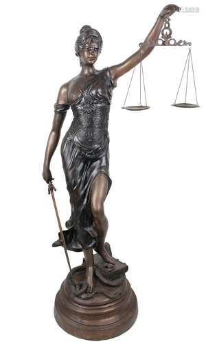 Übergroße Bronze Skulptur Justitia H 168 cm, XXL bronze of the Lady Justice H 168 cm,br /