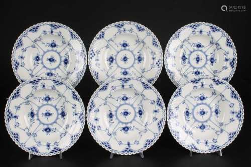 Royal Copenhagen Musselmalet Vollspitze 6 Suppenteller, 6 soup plates blue fluted full lace,