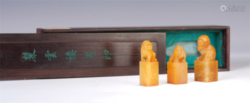 A GROUP OF THREE CHINESE CARVED SOAPSTONE SEALS