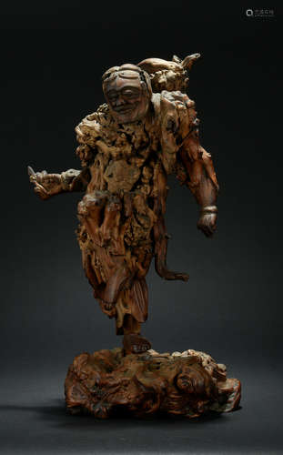 LARGE WOOD ROOT CARVED BODHIDHARMA FIGURE