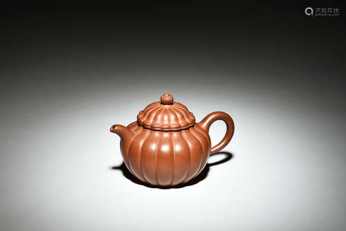 YIXING ZISHA LOBED TEAPOT