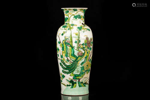 FAMILLE VERTE 'FLOWERS AND BIRDS' VASE