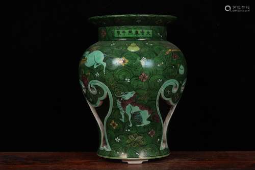 QING DYNASTY KANGXI PERIOD--GREEN COLOR BEAST AND WEEDS STOOL