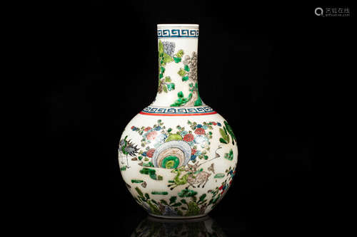 FAMILLE ROSE 'MYTHICAL ANIMALS' VASE, TIANQIUPING