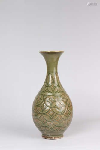 Yaozhou Kiln Porcelain Bottle