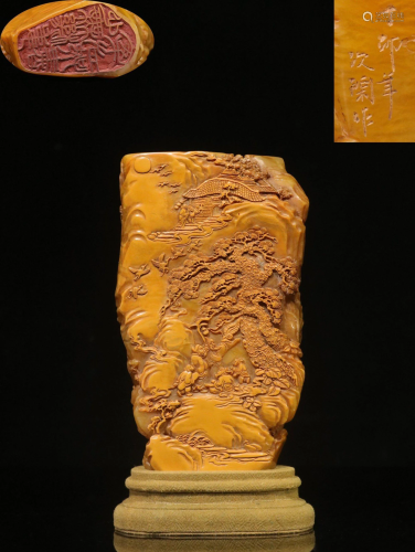 A CARVED TIANHUANGSTONE SEAL 旧藏.寿