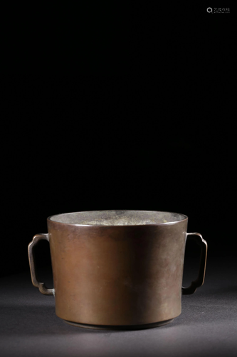 A BRONZE CENSER.QING PERIOD 清“宣