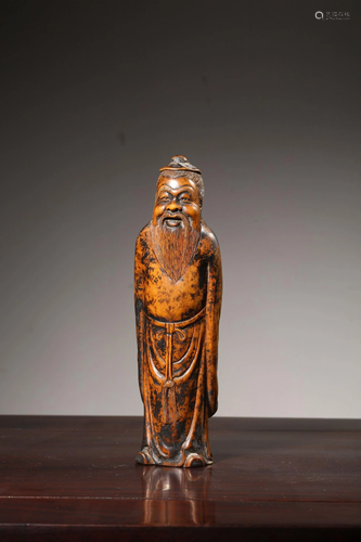 A CARVED HUANGYANGMU CONFUCIUS.QING PERIOD 清