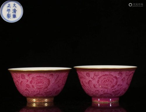 A PAIR OF RUBY-GLAZED BOWLS.MARK OF YONGZHENG 民