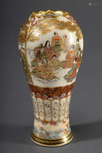 Feine blütenförmige Satsuma Porzellan Vase mit Genreszenen Bemalung, Japan, H.