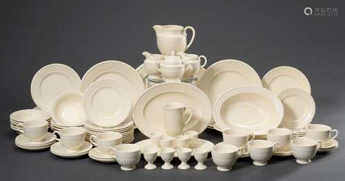 74 Teile Wedgwood Creamware Frühstücks- und Speiseservice 