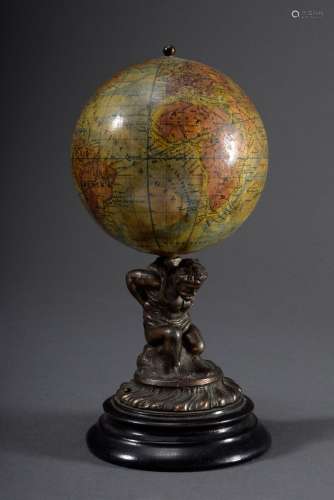 Kleiner Globus von Atlas getragen, Metall, Pappe mit coloriertem Papier, bez.: