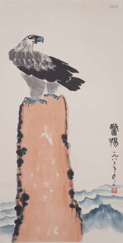 A CHINESE INK AND COLOR SCROLL PAINTING OF EAGLE