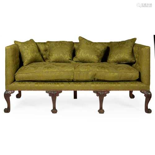 EARLY GEORGE III STYLE MAHOGANY SOFA 19TH CENTURY