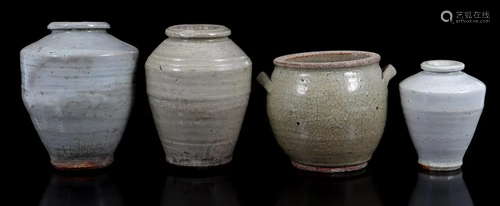 4 earthenware vases with partial glaze, Swatow