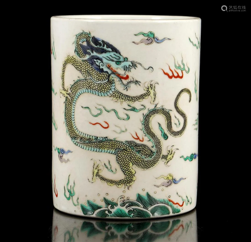 Porcelain brush pot with polychrome decoration