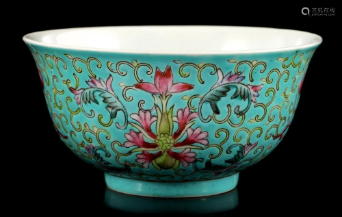 Porcelain bowl with polychrome decoration