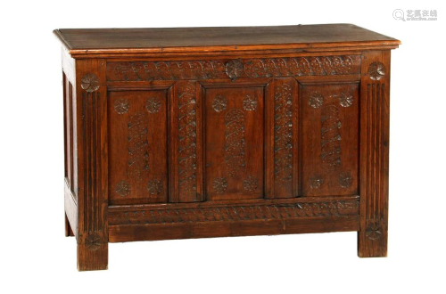 Oak blanket chest with carved decoration