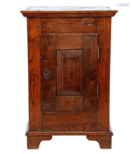 Solid oak 1-door cabinet