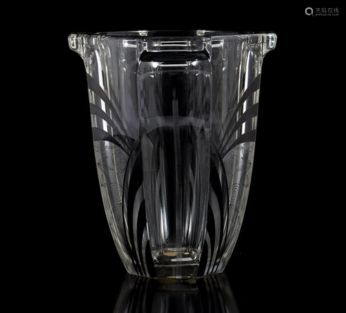 Design Larl Palda, Art Deco 8-sided glass vase