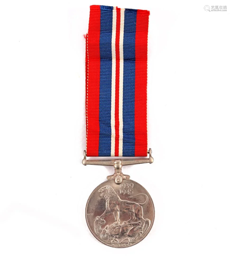 World War II: English 'The War Medal' medal