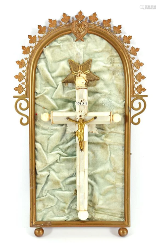 Crucifix glued with mother-of-pearl