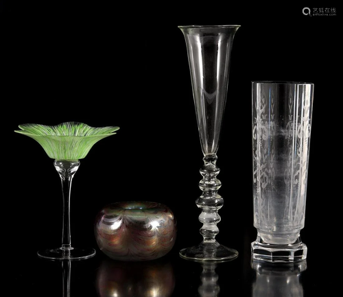 High glass with turned base