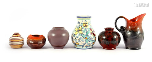 5 Eskaf pottery vases