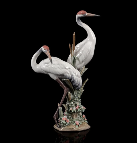 Lladro porcelain statue no. 1611, Courting Cranes