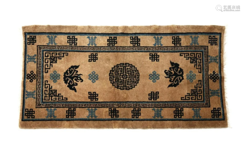 Arte Cinese A Ningxia carpet China, 19th century .
