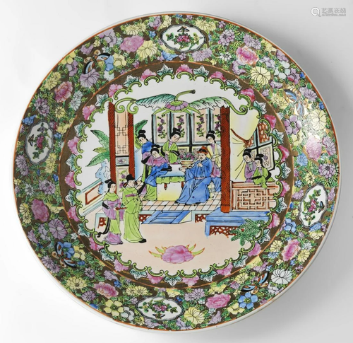 Arte Cinese A Canton porcelain dish China, 20th