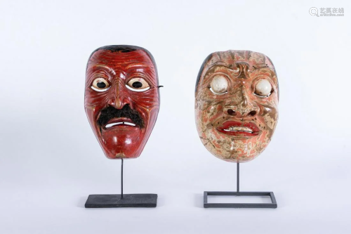 Arte Sud-Est Asiatico Two wooden painted masks Bali,