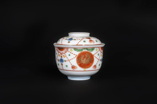 ARTE GIAPPONESE An Imari porcelain tea cup and cover