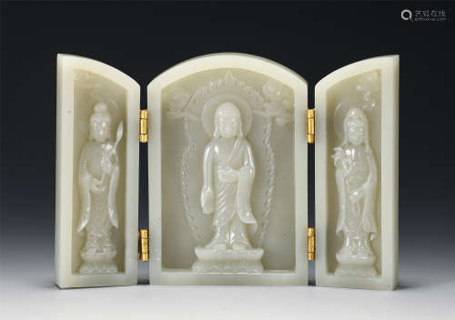 A CHINESE CARVED JADE BUDDHIST SUTRA BOX